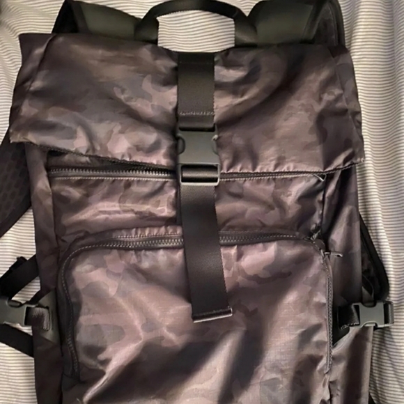 lululemon not lost backpack